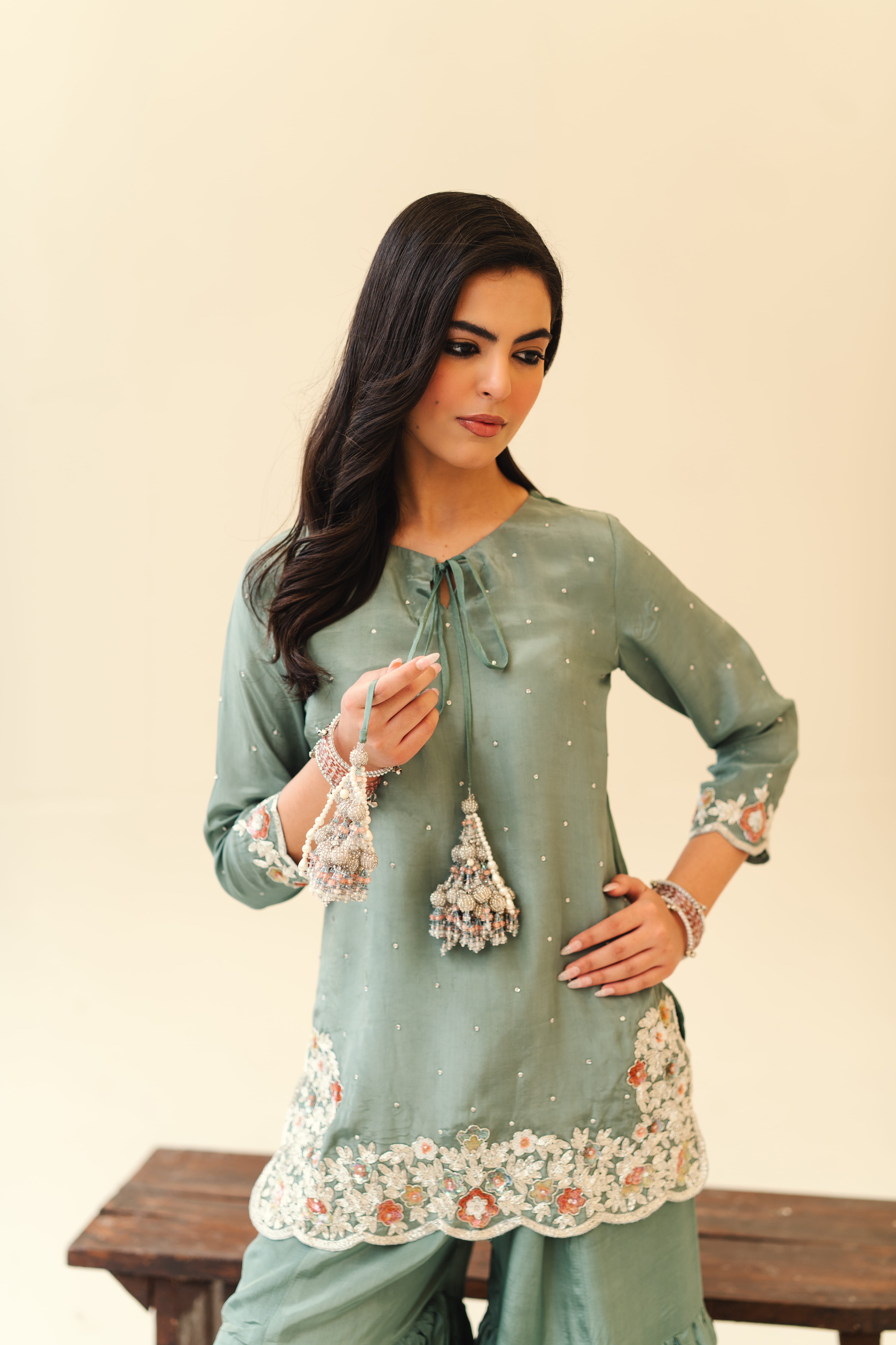 Mahtab, detail